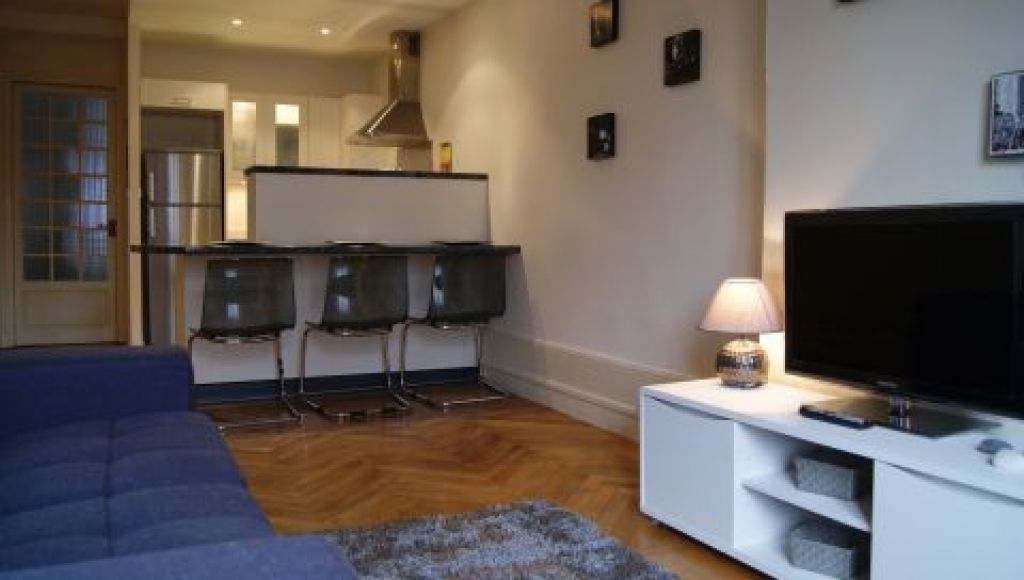 Location Appartement meublé à louer à lyon 6ème arrondissement place
